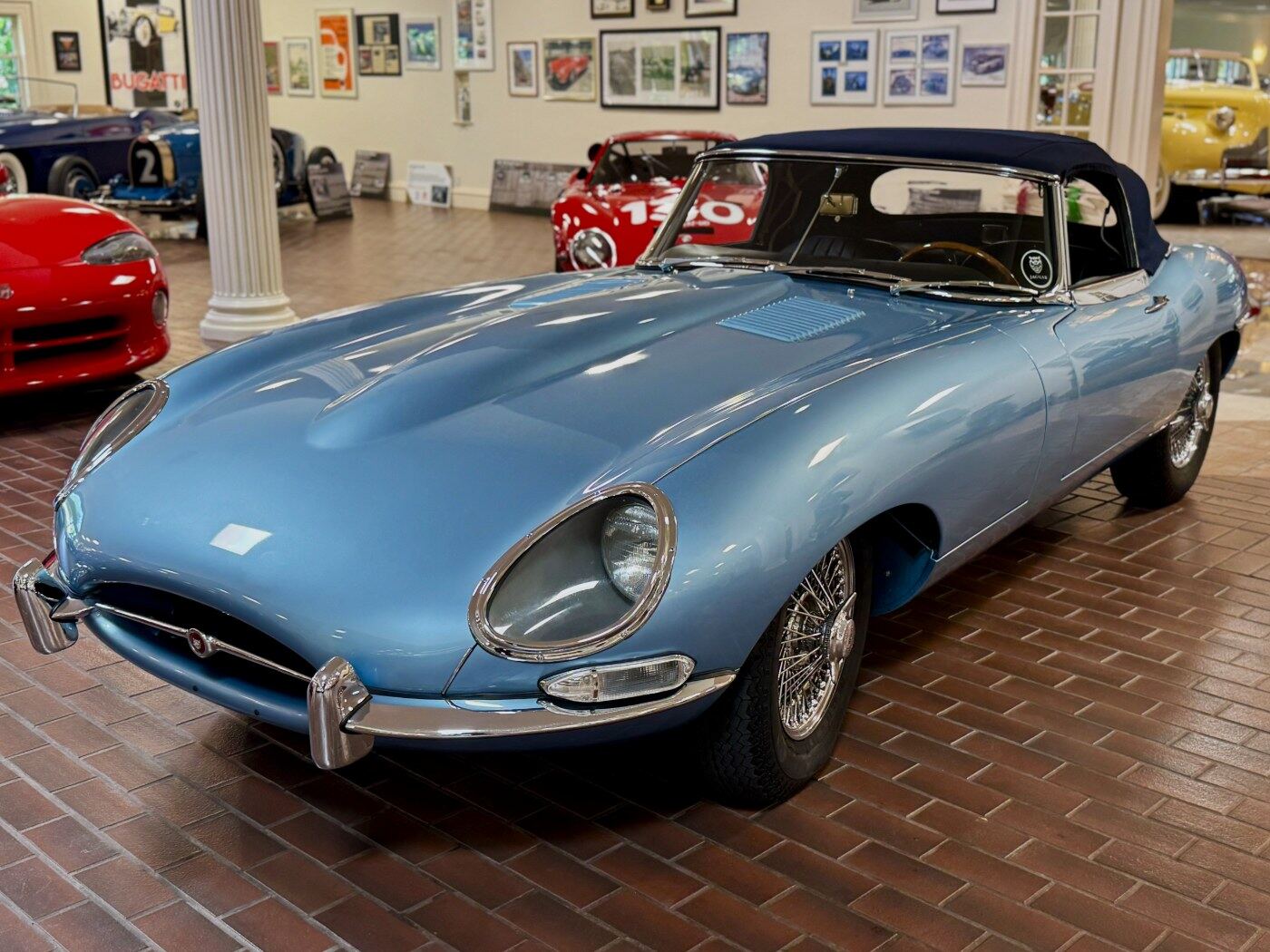 Jaguar E-Type Roadster